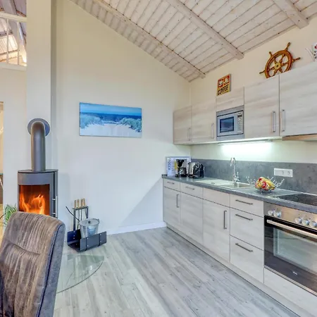 2 Bedroom Stunning In Ferienhaus *